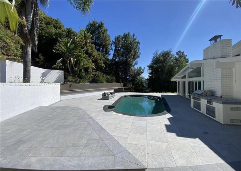 Porcelain Pavers