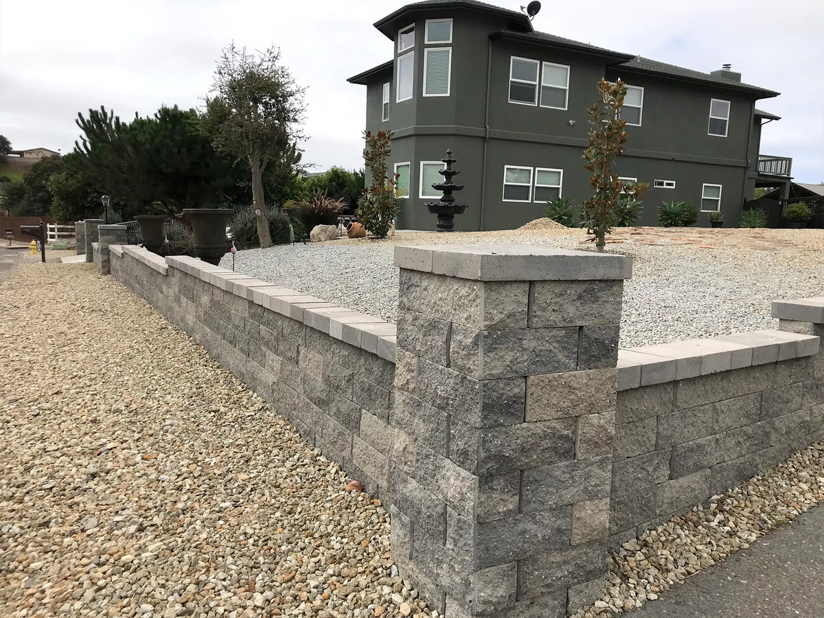 Freestanding Wall Block