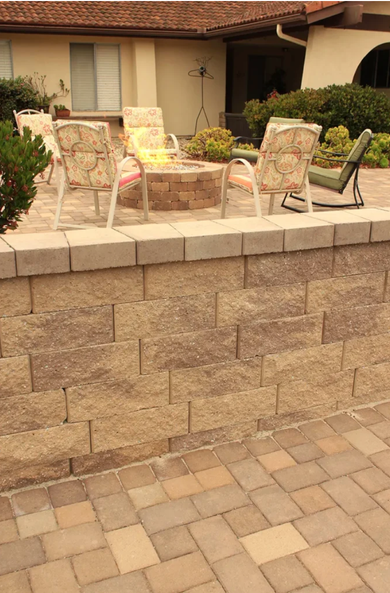 Freestanding Wall Block
